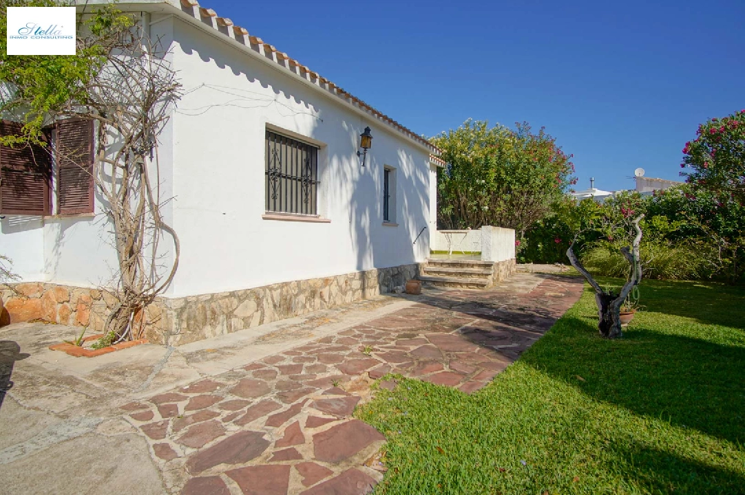 Villa in Denia(Santa Paula) te koop, woonoppervlakte 150 m², Airconditioning, grondstuk 1505 m², 4 slapkamer, 2 badkamer, ref.: BP-8178DEN-3