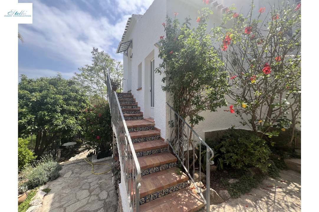 Villa in Javea(Costa Nova ) te koop, woonoppervlakte 178 m², Bouwjaar 1976, + Centrale verwarming, Airconditioning, grondstuk 870 m², 3 slapkamer, 3 badkamer, Zwembad, ref.: JS-1124-19