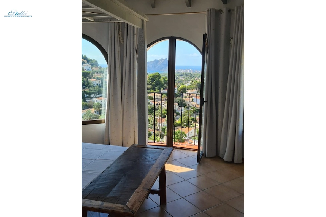 Villa in Benissa(Montemar) te koop, woonoppervlakte 165 m², Airconditioning, grondstuk 980 m², 3 slapkamer, 3 badkamer, Zwembad, ref.: CA-H-1776-AMB-19