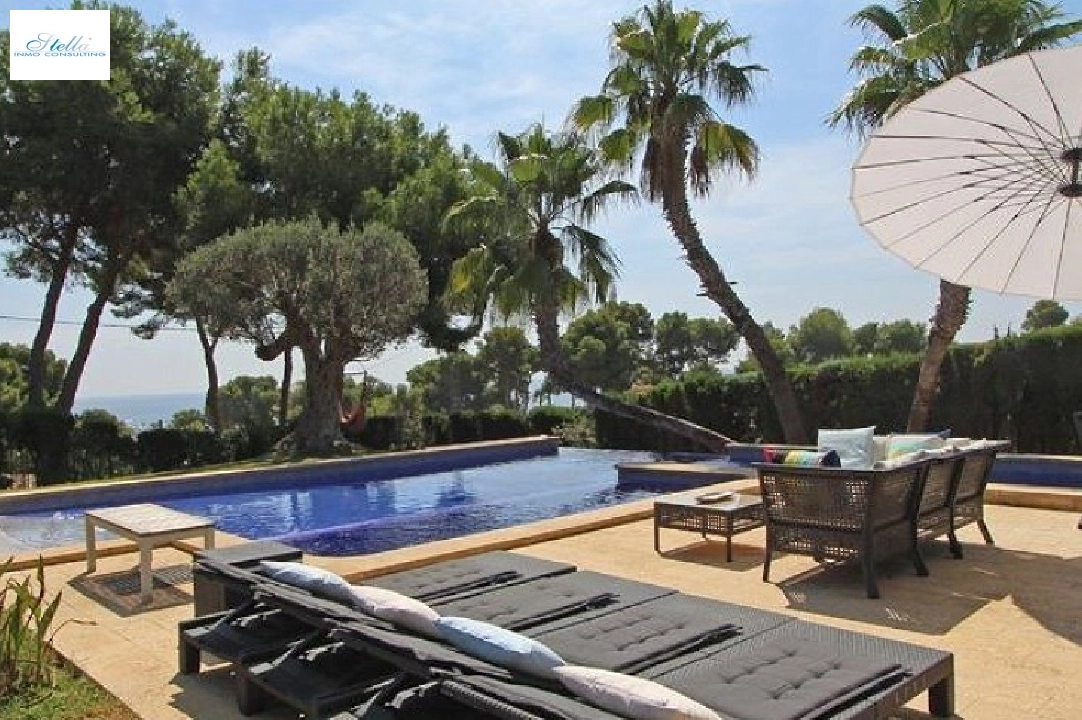 Villa in Moraira(La Cometa) te koop, woonoppervlakte 268 m², Airconditioning, grondstuk 1846 m², 5 slapkamer, 4 badkamer, Zwembad, ref.: CA-H-1780-AMB-5