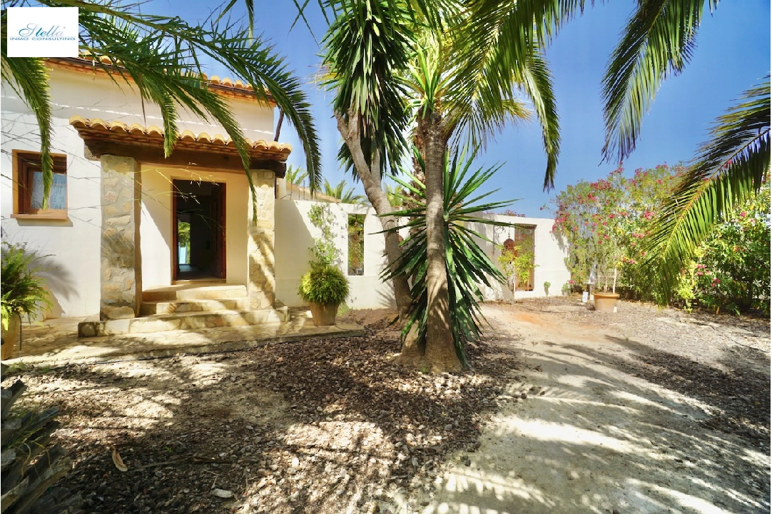 Finca in Benissa(Partida Llenes) te koop, woonoppervlakte 326 m², Airconditioning, grondstuk 18203 m², 3 slapkamer, 3 badkamer, Zwembad, ref.: CA-F-1784-AMBI-32