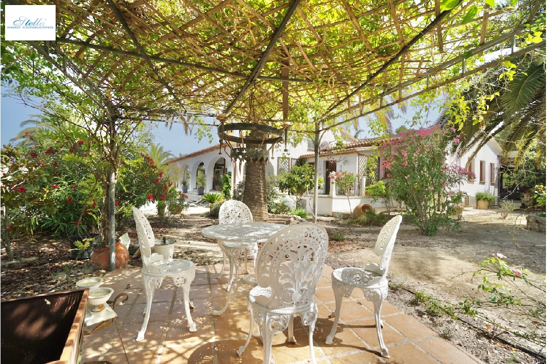 Finca in Benissa(Partida Llenes) te koop, woonoppervlakte 326 m², Airconditioning, grondstuk 18203 m², 3 slapkamer, 3 badkamer, Zwembad, ref.: CA-F-1784-AMBI-38