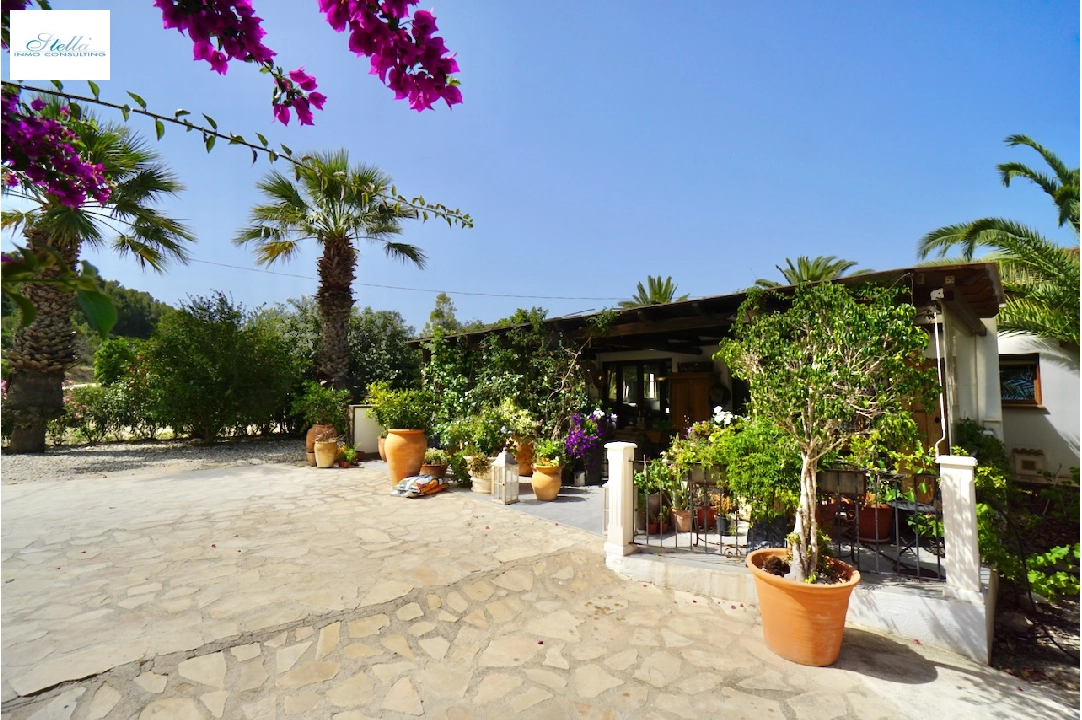 Finca in Benissa(Partida Llenes) te koop, woonoppervlakte 326 m², Airconditioning, grondstuk 18203 m², 3 slapkamer, 3 badkamer, Zwembad, ref.: CA-F-1784-AMBI-39