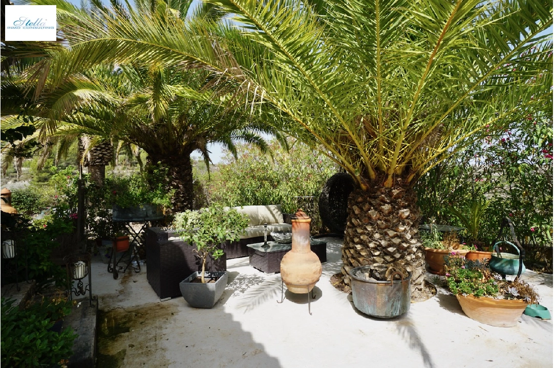 Finca in Benissa(Partida Llenes) te koop, woonoppervlakte 326 m², Airconditioning, grondstuk 18203 m², 3 slapkamer, 3 badkamer, Zwembad, ref.: CA-F-1784-AMBI-40