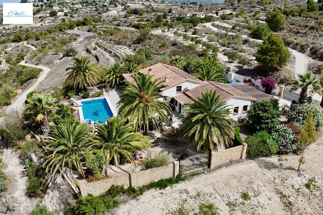 Finca in Benissa(Partida Llenes) te koop, woonoppervlakte 326 m², Airconditioning, grondstuk 18203 m², 3 slapkamer, 3 badkamer, Zwembad, ref.: CA-F-1784-AMBI-44