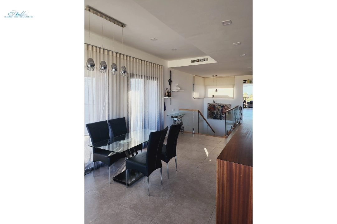 Villa in Benitachell(Cumbre del Sol) te koop, woonoppervlakte 418 m², Airconditioning, grondstuk 836 m², 4 slapkamer, 3 badkamer, Zwembad, ref.: BP-4411BELL-25