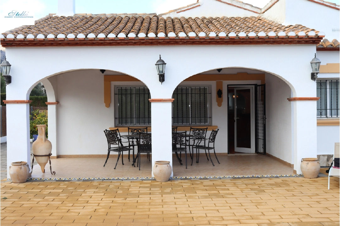 Villa in Orba te koop, woonoppervlakte 154 m², grondstuk 813 m², 4 slapkamer, 2 badkamer, Zwembad, ref.: PT-24001-27