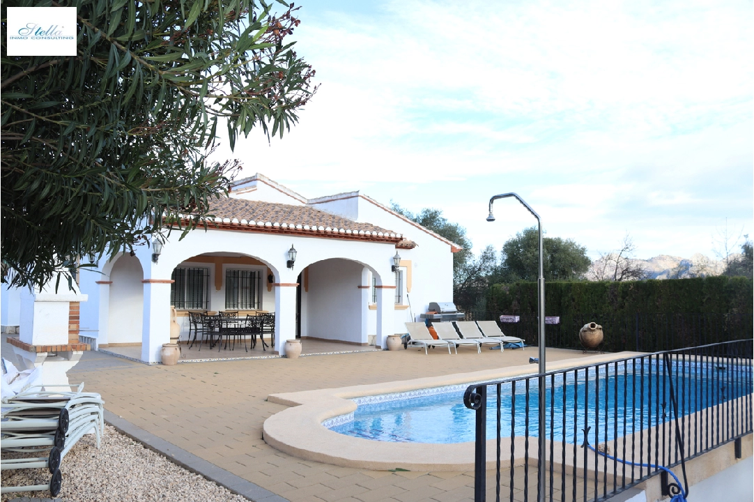 Villa in Orba te koop, woonoppervlakte 154 m², grondstuk 813 m², 4 slapkamer, 2 badkamer, Zwembad, ref.: PT-24001-39