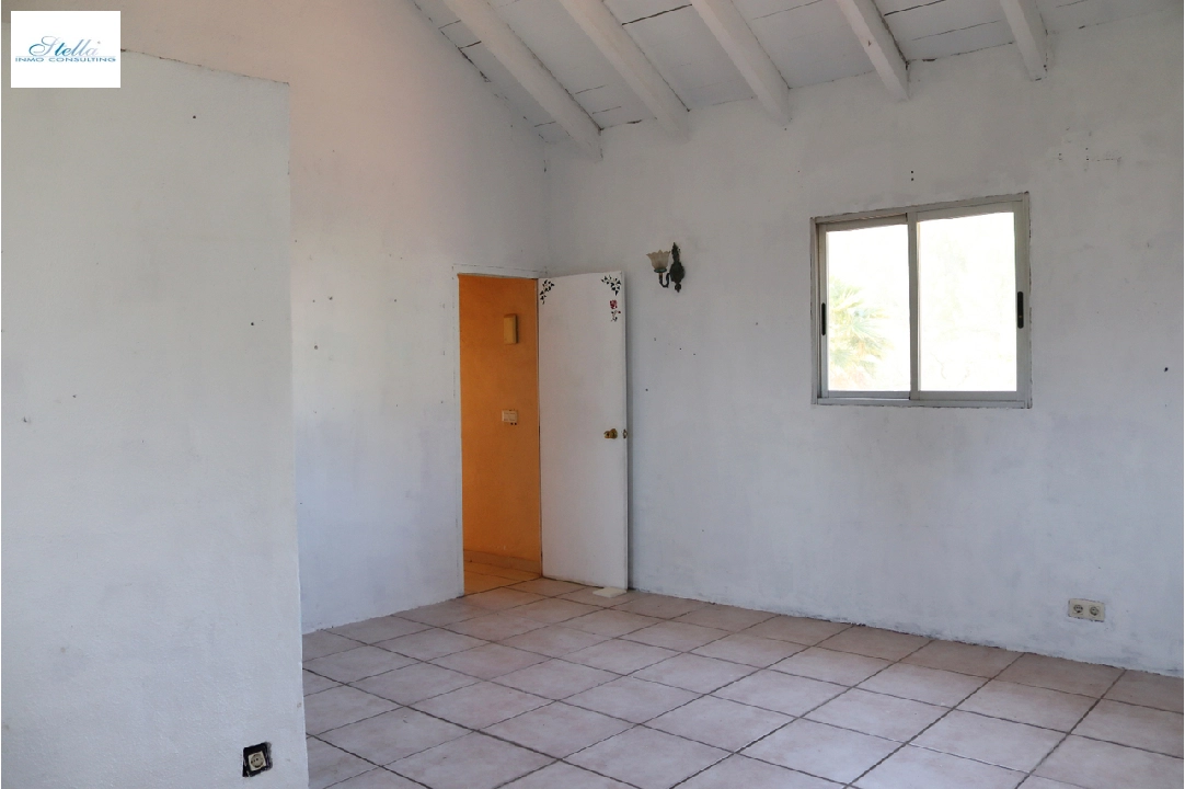 Finca in Jalon te koop, woonoppervlakte 325 m², grondstuk 3520 m², 5 slapkamer, 3 badkamer, Zwembad, ref.: PT-24011-9