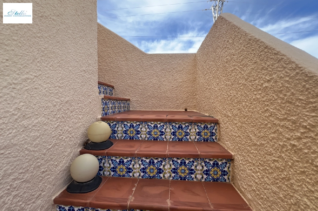 Villa in Els Poblets te koop, woonoppervlakte 124 m², Bouwjaar 1982, + Verwarming, Airconditioning, grondstuk 419 m², 4 slapkamer, 2 badkamer, Zwembad, ref.: RG-0424-23