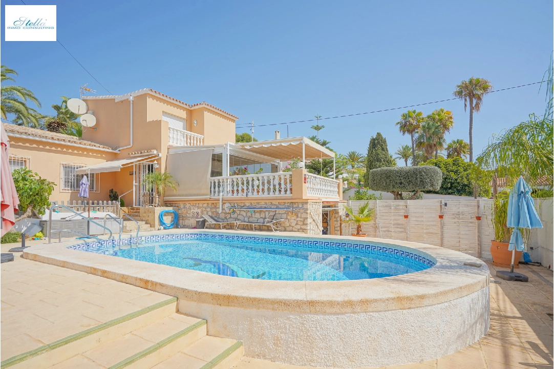 Villa in Calpe(Partida Calalga) te koop, woonoppervlakte 144 m², Airconditioning, grondstuk 555 m², 3 slapkamer, 3 badkamer, Zwembad, ref.: BP-4418CAL-1