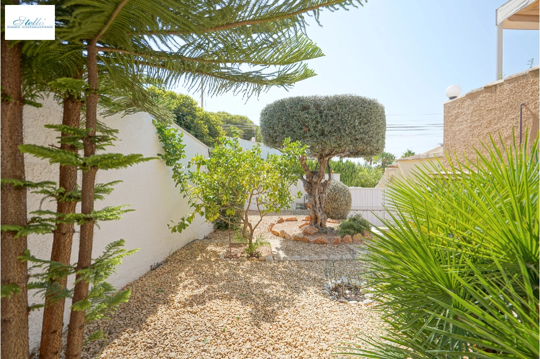 Villa in Calpe(Partida Calalga) te koop, woonoppervlakte 144 m², Airconditioning, grondstuk 555 m², 3 slapkamer, 3 badkamer, Zwembad, ref.: BP-4418CAL-31