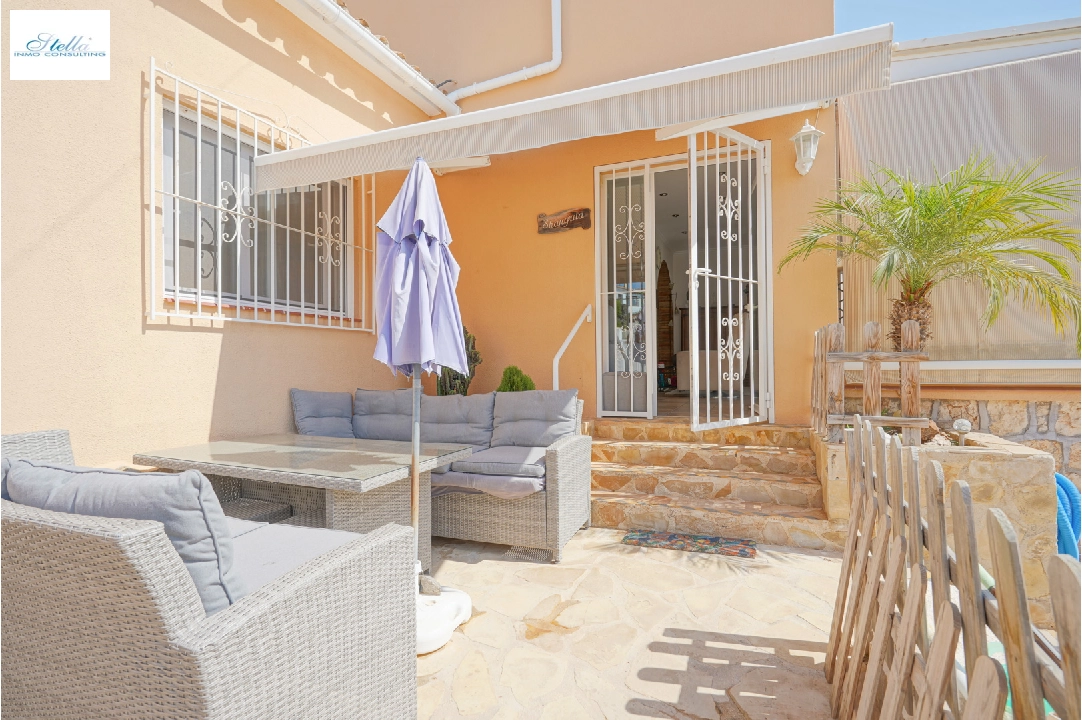 Villa in Calpe(Partida Calalga) te koop, woonoppervlakte 144 m², Airconditioning, grondstuk 555 m², 3 slapkamer, 3 badkamer, Zwembad, ref.: BP-4418CAL-34