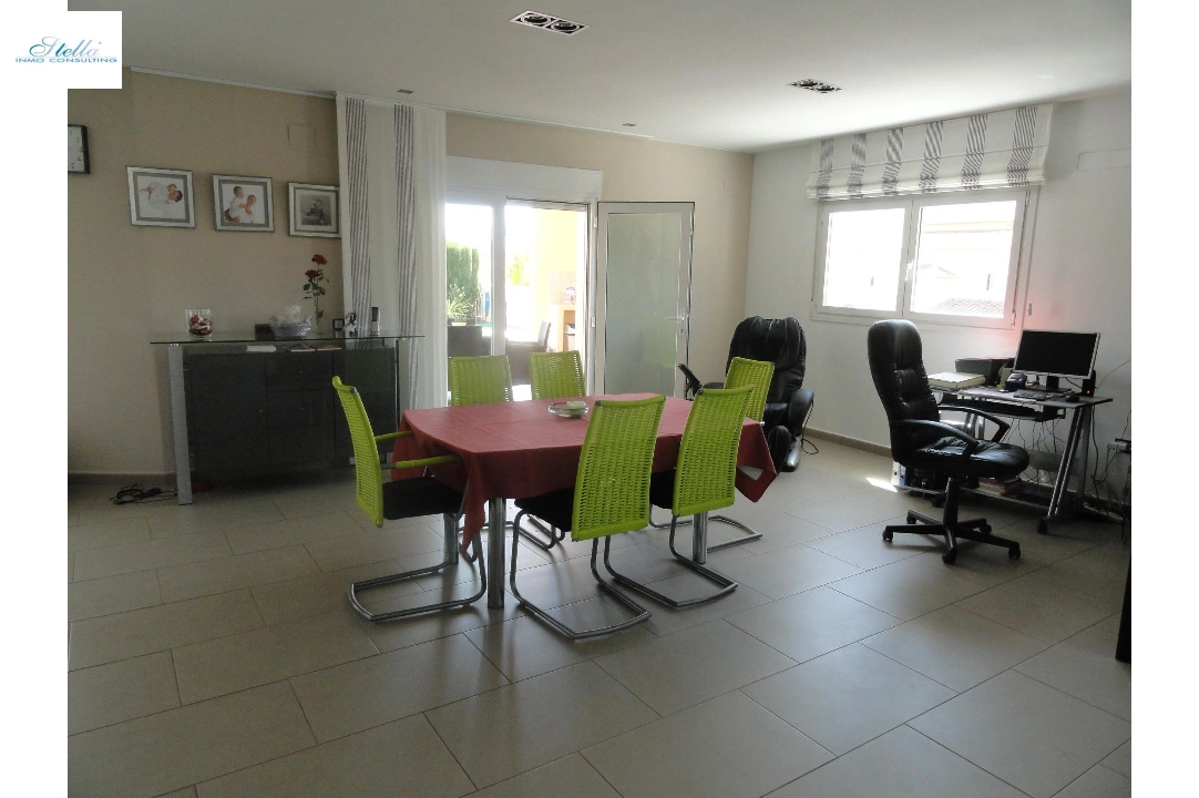 Villa in Calpe(Calpe) te koop, woonoppervlakte 410 m², Airconditioning, grondstuk 983 m², 3 slapkamer, 3 badkamer, Zwembad, ref.: COB-982-10535-24