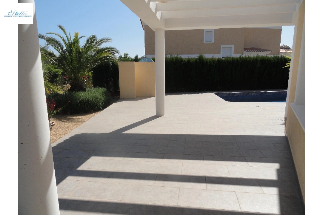 Villa in Calpe(Calpe) te koop, woonoppervlakte 410 m², Airconditioning, grondstuk 983 m², 3 slapkamer, 3 badkamer, Zwembad, ref.: COB-982-10535-28