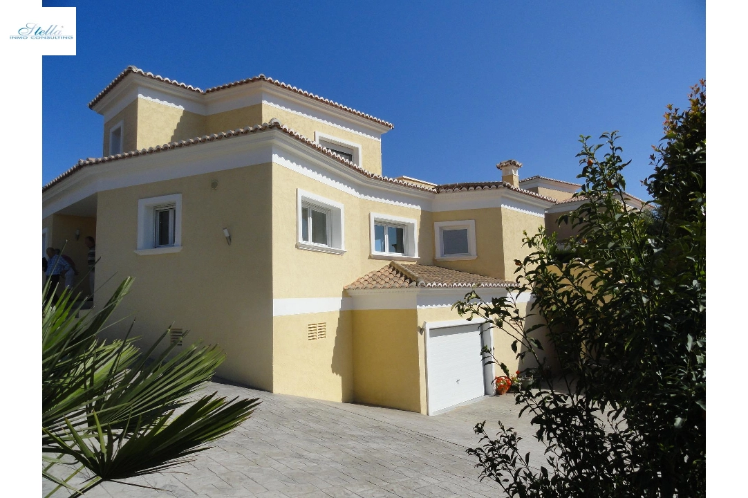 Villa in Calpe(Calpe) te koop, woonoppervlakte 410 m², Airconditioning, grondstuk 983 m², 3 slapkamer, 3 badkamer, Zwembad, ref.: COB-982-10535-8