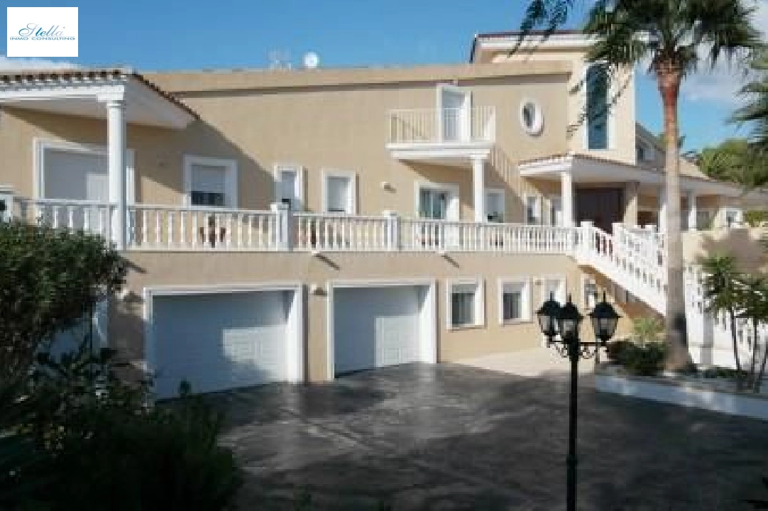 Villa in L-Alfas del Pi(Escandinavia) te koop, woonoppervlakte 500 m², Airconditioning, grondstuk 1268 m², 5 slapkamer, 5 badkamer, Zwembad, ref.: COB-1343-10535-3