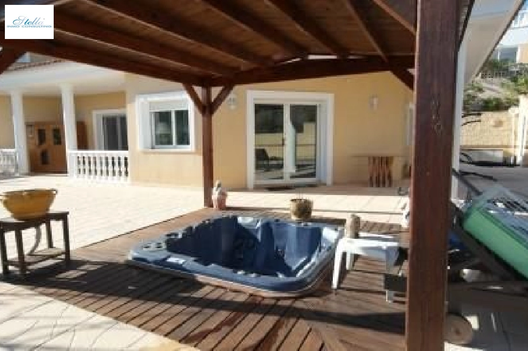 Villa in L-Alfas del Pi(Escandinavia) te koop, woonoppervlakte 500 m², Airconditioning, grondstuk 1268 m², 5 slapkamer, 5 badkamer, Zwembad, ref.: COB-1343-10535-7