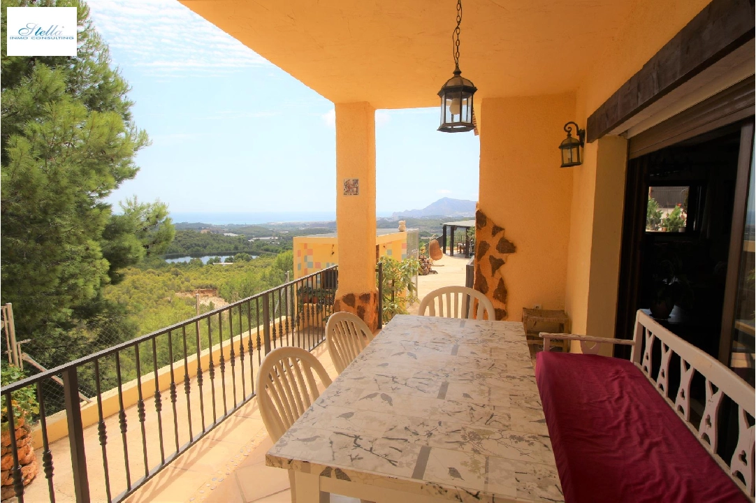 Villa in Callosa d-en Sarria(Callosa D en Sarria) te koop, woonoppervlakte 162 m², grondstuk 670 m², 4 slapkamer, 2 badkamer, Zwembad, ref.: COB-3147-10535-9