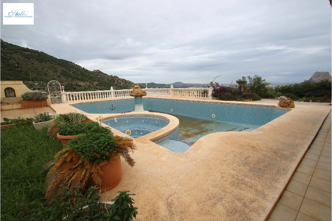 Villa in Calpe(La Canuta) te koop, woonoppervlakte 609 m², grondstuk 3102 m², 4 slapkamer, 4 badkamer, Zwembad, ref.: COB-3330-10535-43