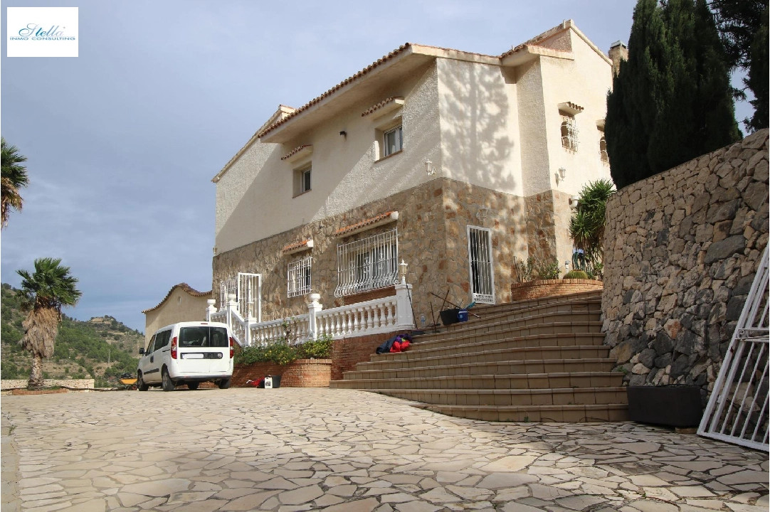 Villa in Calpe(La Canuta) te koop, woonoppervlakte 609 m², grondstuk 3102 m², 4 slapkamer, 4 badkamer, Zwembad, ref.: COB-3330-10535-49