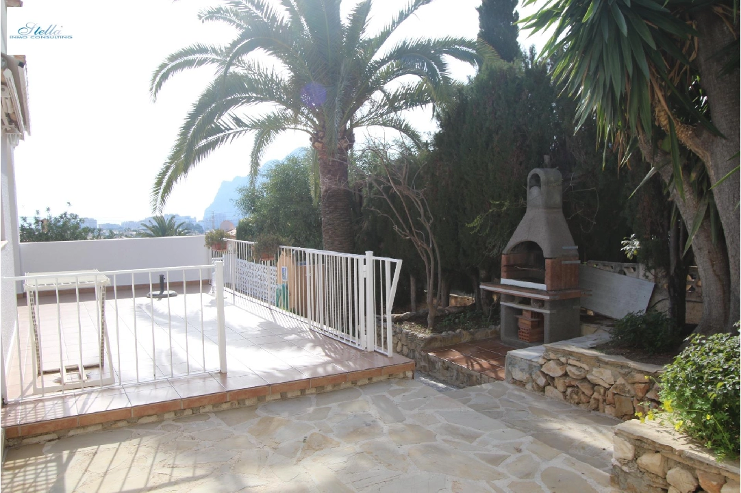 Villa in Calpe(Pla roig) te koop, woonoppervlakte 300 m², Airconditioning, grondstuk 1098 m², 6 slapkamer, 4 badkamer, Zwembad, ref.: COB-3299-10535-46