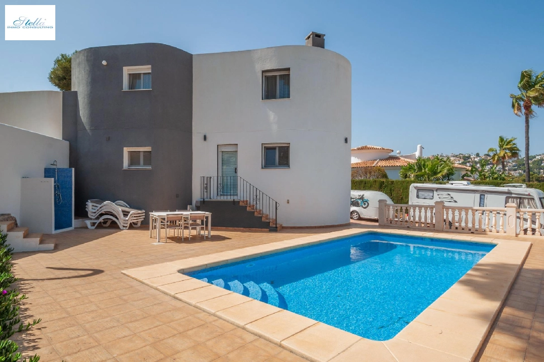 Villa in Benissa(San Jaime) te koop, woonoppervlakte 240 m², Airconditioning, 6 slapkamer, 3 badkamer, Zwembad, ref.: COB-3449-10535-5