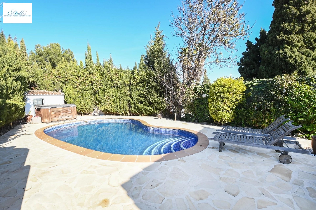 Villa in Calpe(Corralets) te koop, woonoppervlakte 390 m², Airconditioning, grondstuk 1160 m², 3 slapkamer, 2 badkamer, Zwembad, ref.: COB-3431-10535-10