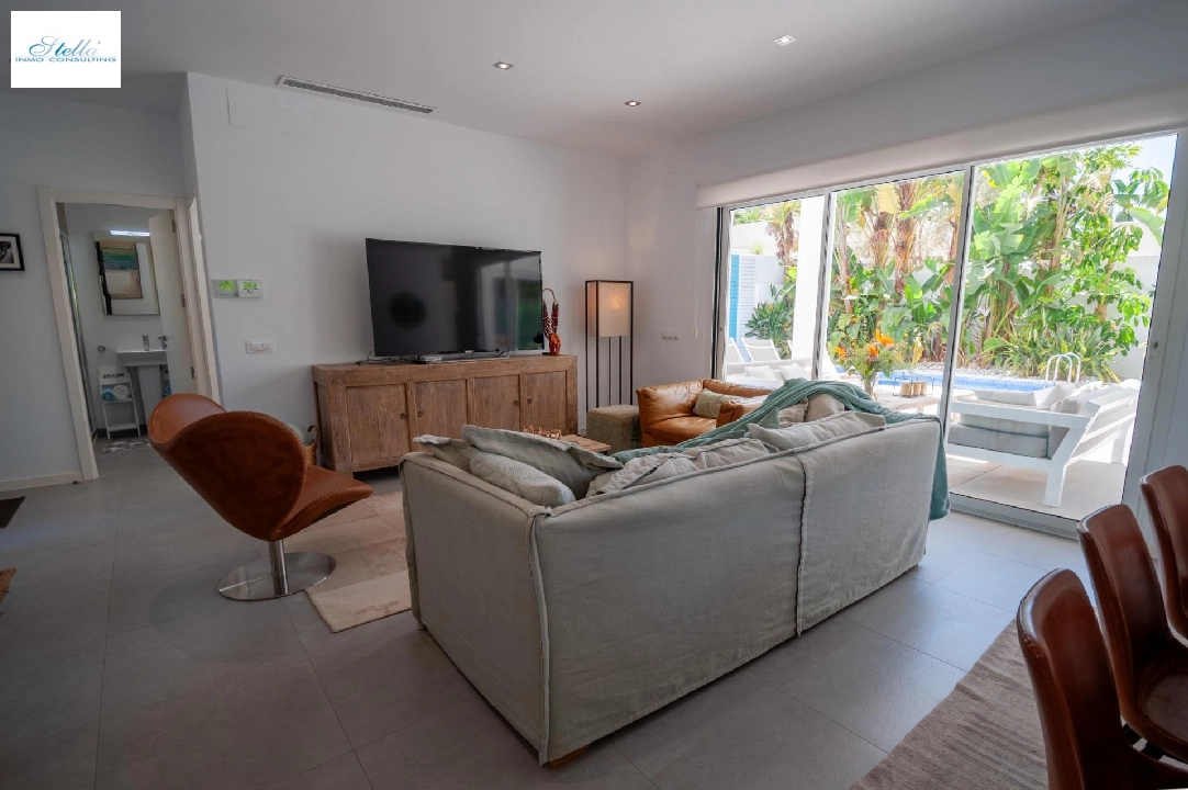 Villa in Moraira(El Portet) te koop, woonoppervlakte 180 m², Airconditioning, grondstuk 1300 m², 4 slapkamer, 4 badkamer, Zwembad, ref.: COB-3455-10535-21