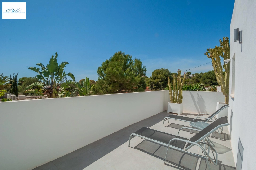 Villa in Moraira(El Portet) te koop, woonoppervlakte 180 m², Airconditioning, grondstuk 1300 m², 4 slapkamer, 4 badkamer, Zwembad, ref.: COB-3455-10535-26