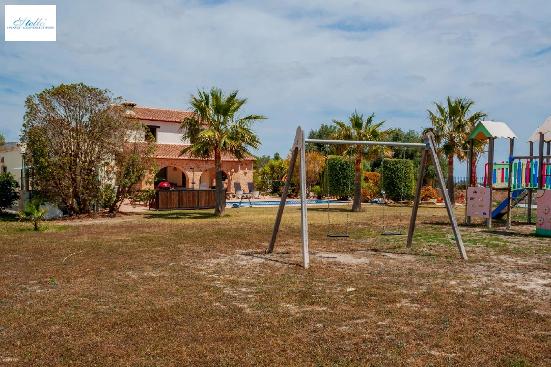 Finca in Teulada(Zona de la playa) te koop, woonoppervlakte 238 m², Airconditioning, grondstuk 14129 m², 5 slapkamer, 4 badkamer, Zwembad, ref.: COB-3457-10535-37