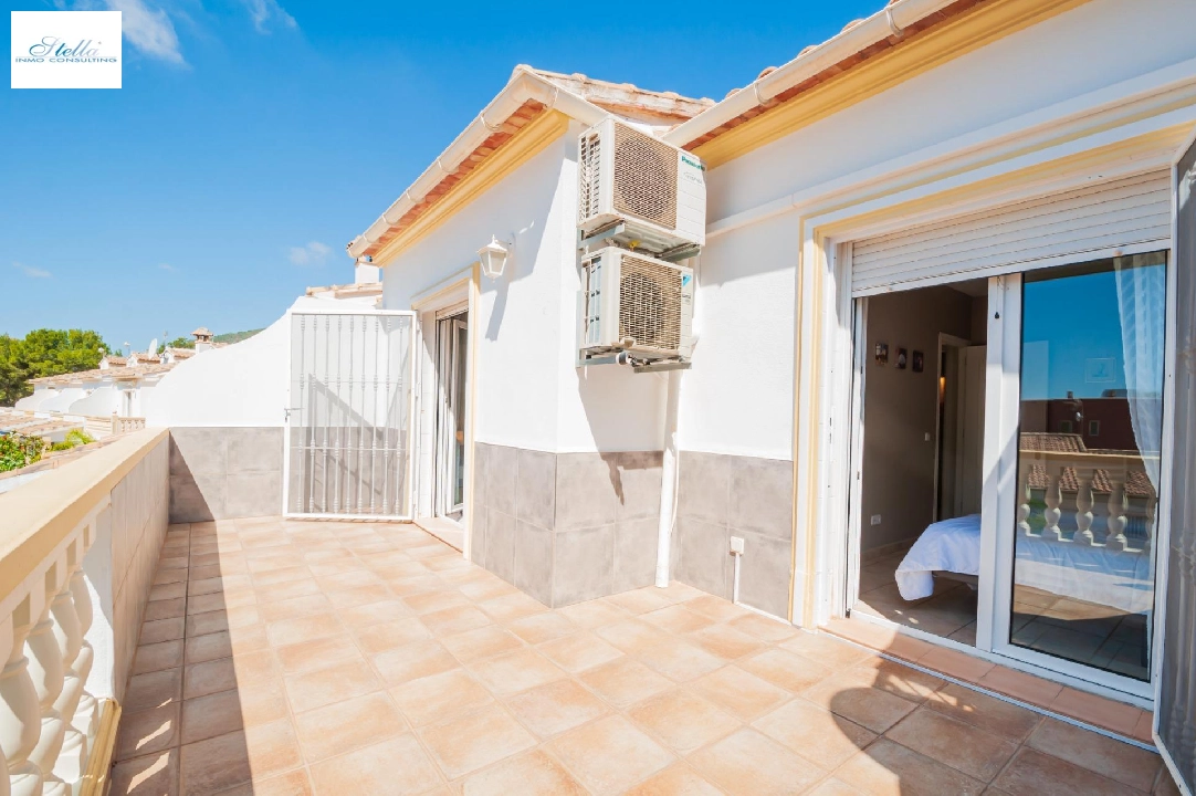 Bungalow in Calpe(Garduix) te koop, woonoppervlakte 110 m², Airconditioning, 2 slapkamer, 2 badkamer, Zwembad, ref.: COB-3468-10535-13