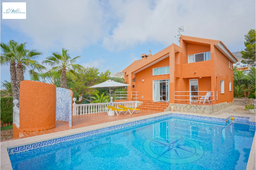 Villa in Benitachell(Cumbre del Sol) te koop, woonoppervlakte 242 m², Airconditioning, grondstuk 729 m², 4 slapkamer, 3 badkamer, Zwembad, ref.: BP-4419BELL-17