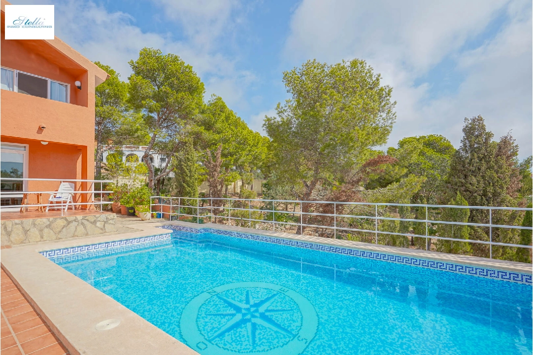 Villa in Benitachell(Cumbre del Sol) te koop, woonoppervlakte 242 m², Airconditioning, grondstuk 729 m², 4 slapkamer, 3 badkamer, Zwembad, ref.: BP-4419BELL-41