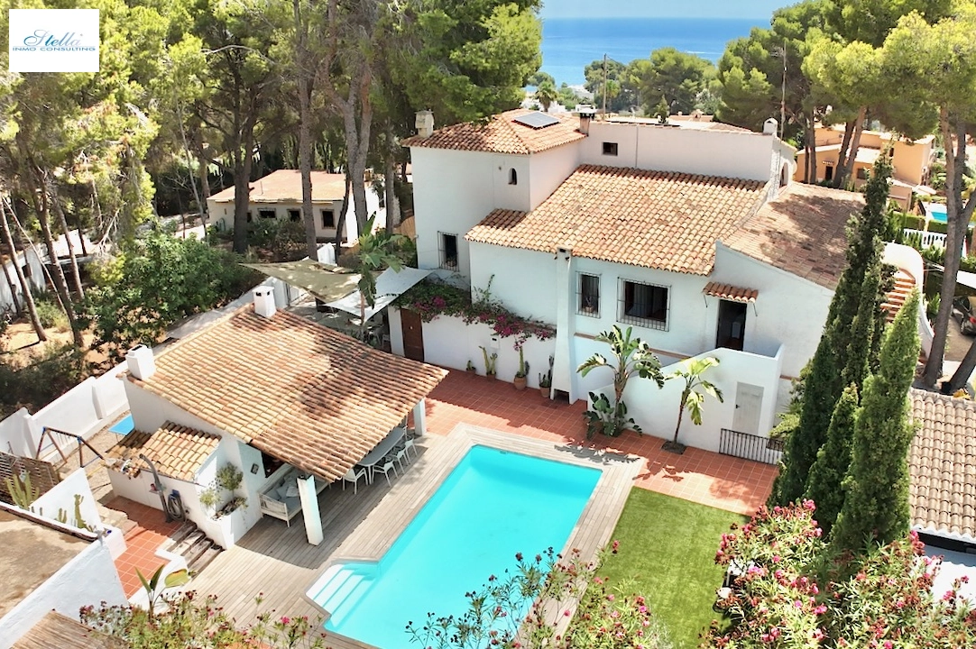 Villa in Moraira(Moravit) te koop, woonoppervlakte 555 m², grondstuk 1175 m², 7 slapkamer, 5 badkamer, Zwembad, ref.: CA-H-1795-AMBE-1