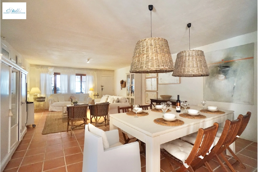 Villa in Moraira(Moravit) te koop, woonoppervlakte 555 m², grondstuk 1175 m², 7 slapkamer, 5 badkamer, Zwembad, ref.: CA-H-1795-AMBE-13