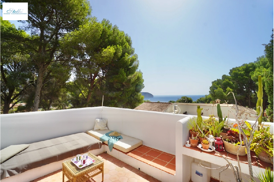 Villa in Moraira(Moravit) te koop, woonoppervlakte 555 m², grondstuk 1175 m², 7 slapkamer, 5 badkamer, Zwembad, ref.: CA-H-1795-AMBE-44