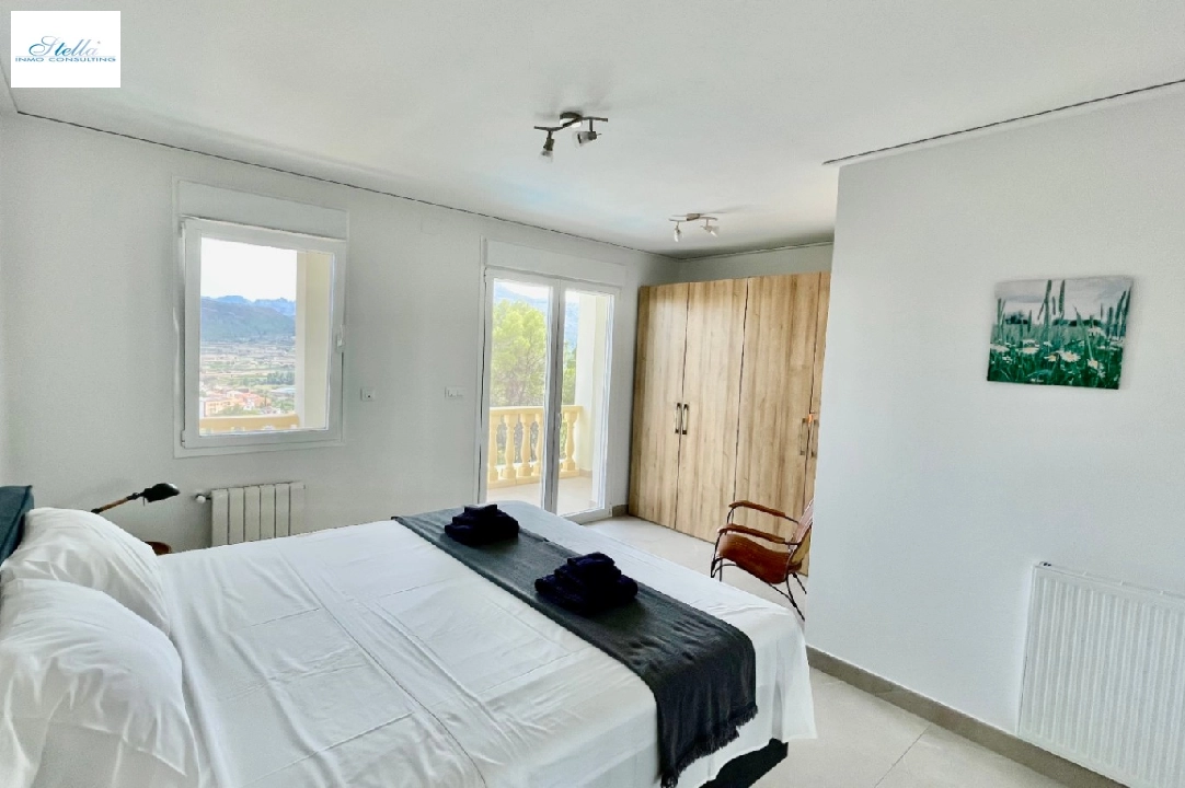 Villa in Alcalali te koop, woonoppervlakte 429 m², Bouwjaar 2022, + Vloerverwarming, Airconditioning, grondstuk 1468 m², 7 slapkamer, 4 badkamer, Zwembad, ref.: PV-141-01982P-17