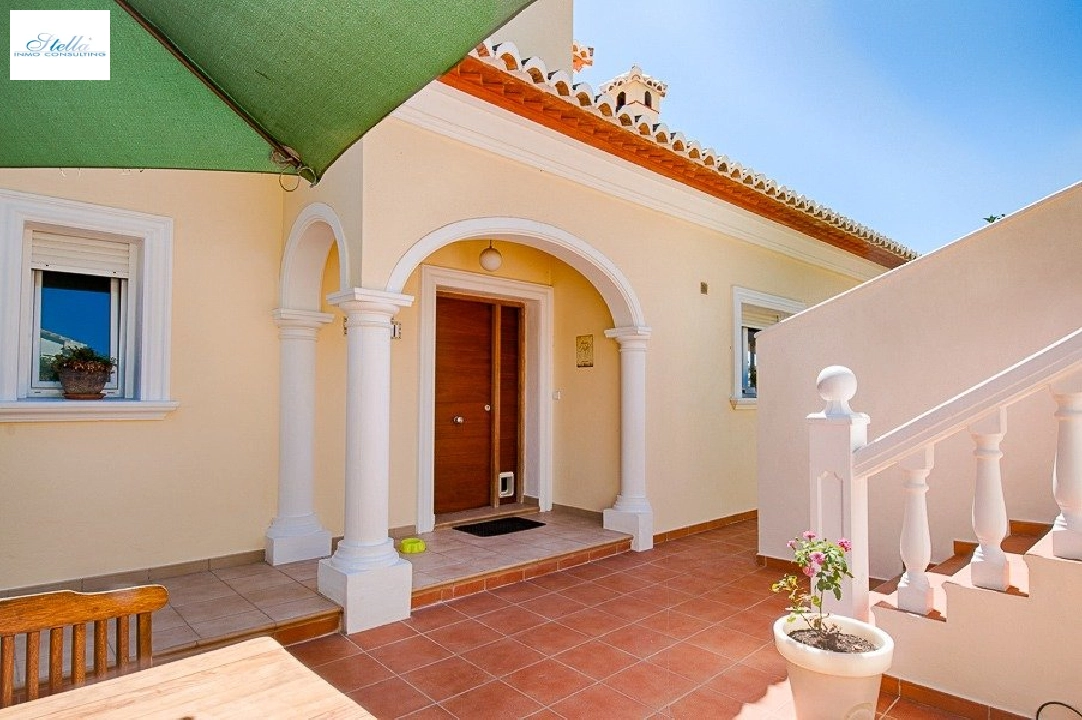 Villa in Moraira te koop, woonoppervlakte 270 m², Bouwjaar 2007, Airconditioning, grondstuk 797 m², 4 slapkamer, 3 badkamer, Zwembad, ref.: AM-11778DA-13