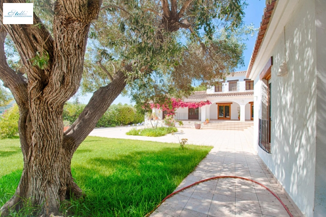 Finca in Benissa te koop, woonoppervlakte 521 m², Bouwjaar 2002, Airconditioning, grondstuk 19880 m², 4 slapkamer, 3 badkamer, Zwembad, ref.: AM-11988DA-29