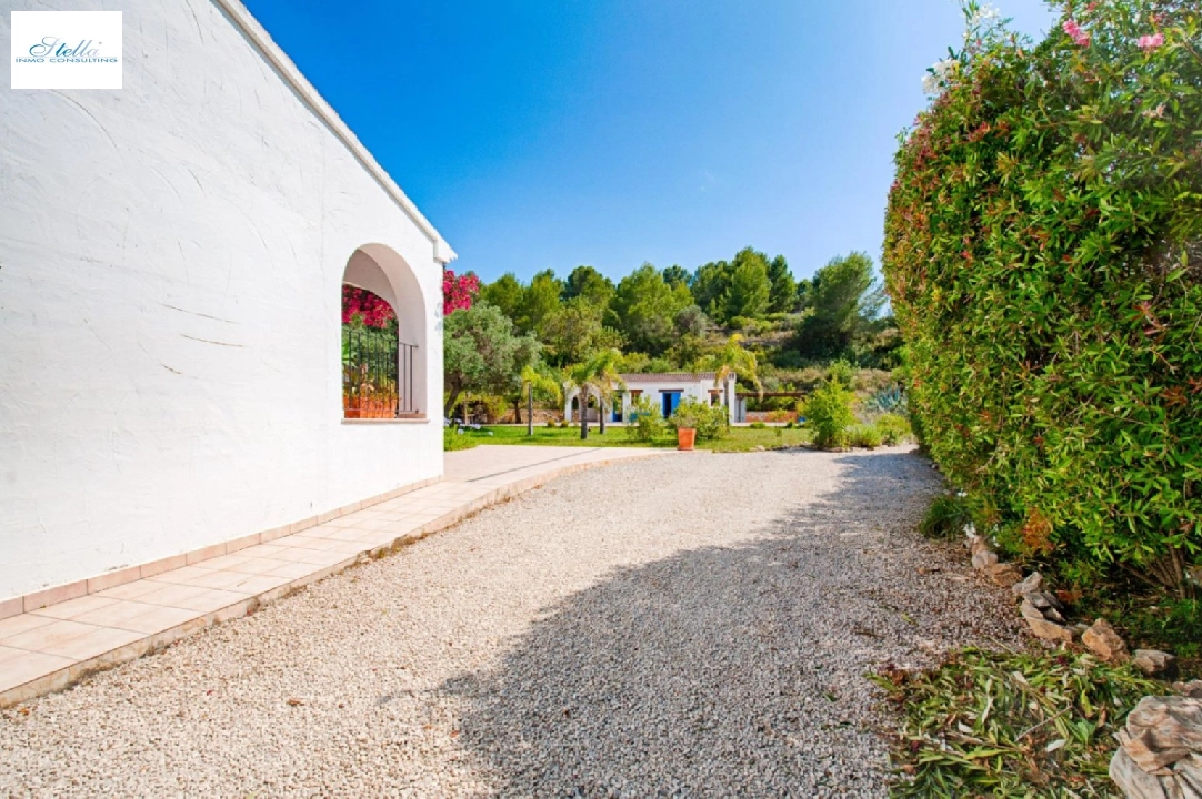 Finca in Benissa te koop, woonoppervlakte 521 m², Bouwjaar 2002, Airconditioning, grondstuk 19880 m², 4 slapkamer, 3 badkamer, Zwembad, ref.: AM-11988DA-32