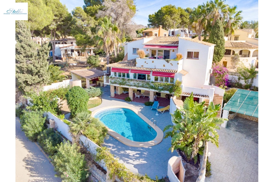 Villa in Moraira te koop, woonoppervlakte 326 m², Bouwjaar 1975, Airconditioning, grondstuk 791 m², 6 slapkamer, 6 badkamer, Zwembad, ref.: AM-12082DA-1