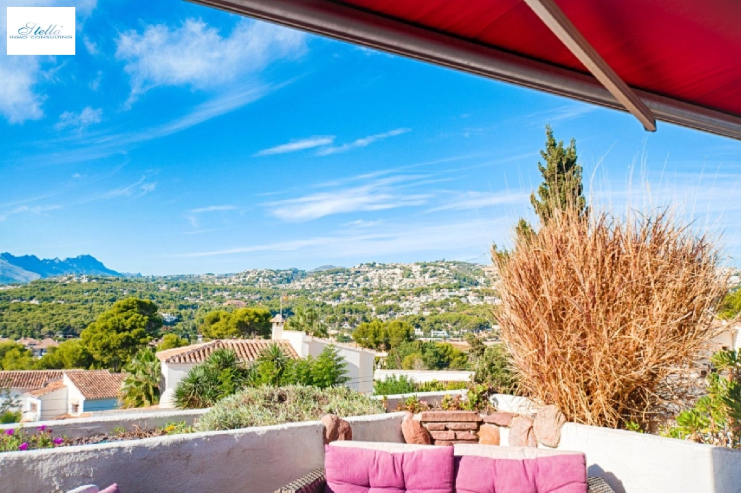 Villa in Moraira te koop, woonoppervlakte 326 m², Bouwjaar 1975, Airconditioning, grondstuk 791 m², 6 slapkamer, 6 badkamer, Zwembad, ref.: AM-12082DA-11