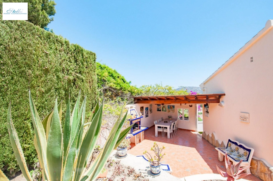 Villa in Moraira te koop, woonoppervlakte 293 m², Bouwjaar 1998, Airconditioning, grondstuk 1604 m², 5 slapkamer, 3 badkamer, Zwembad, ref.: AM-12096DA-14