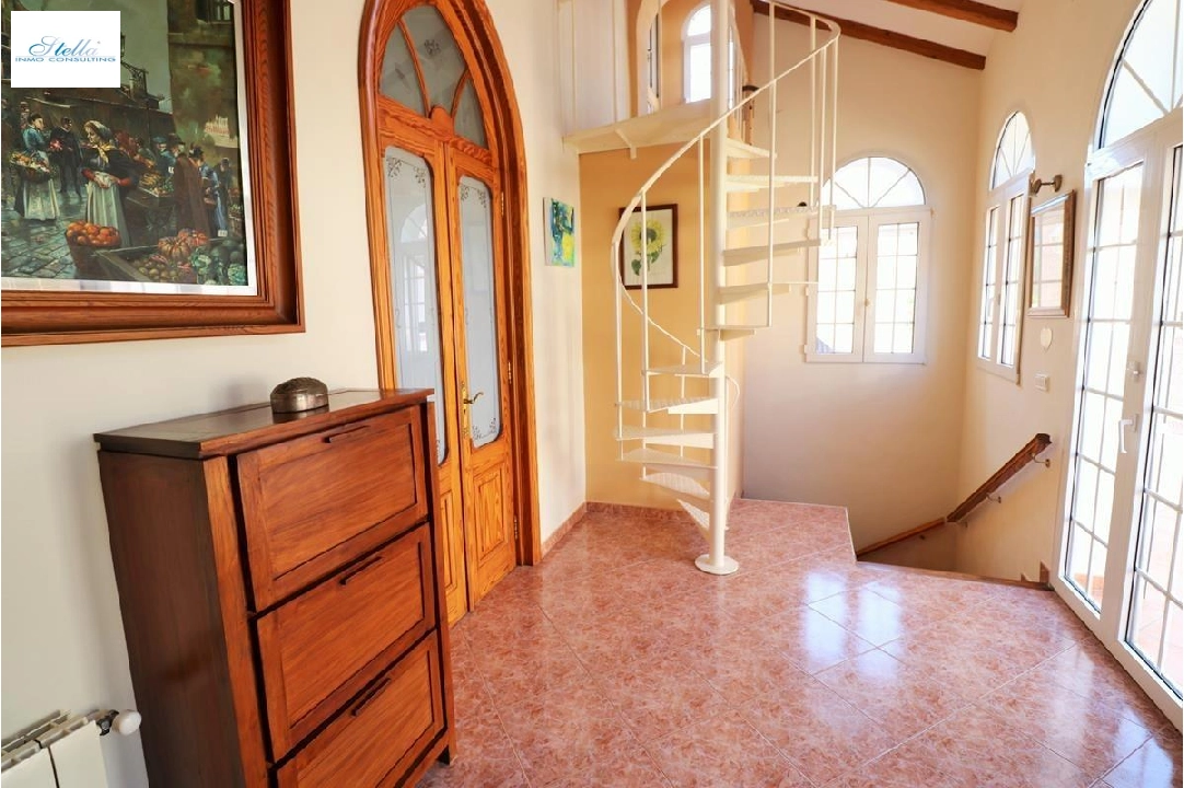 Villa in Denia te koop, woonoppervlakte 319 m², Airconditioning, grondstuk 900 m², 6 slapkamer, 4 badkamer, Zwembad, ref.: AM-12170DA-12