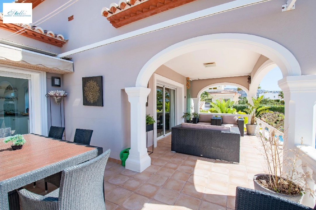 Villa in Moraira te koop, woonoppervlakte 132 m², Bouwjaar 2006, Airconditioning, grondstuk 803 m², 3 slapkamer, 2 badkamer, Zwembad, ref.: AM-12189DR-12