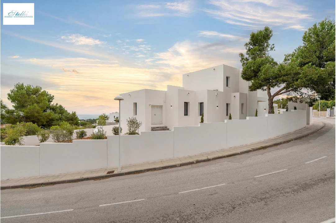 Villa in Moraira te koop, woonoppervlakte 259 m², Bouwjaar 2024, Airconditioning, grondstuk 800 m², 3 slapkamer, 3 badkamer, Zwembad, ref.: AM-12206DR-17