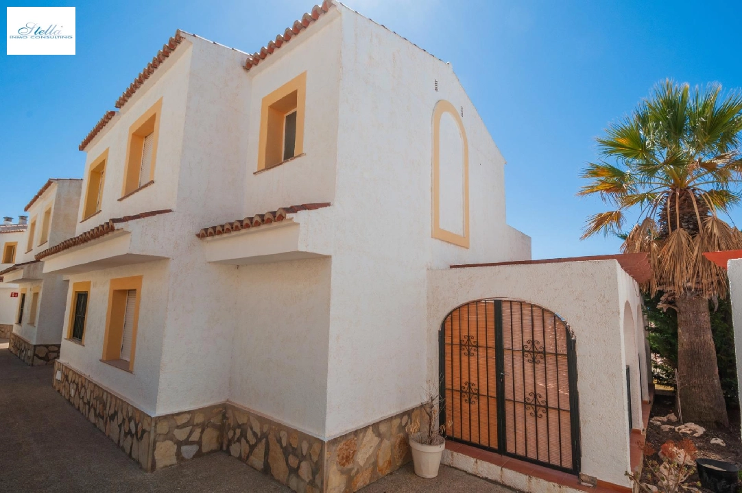 Reihenhaus in Calpe(Calpe) te koop, woonoppervlakte 80 m², Airconditioning, 3 slapkamer, 2 badkamer, Zwembad, ref.: COB-3452-10535-2