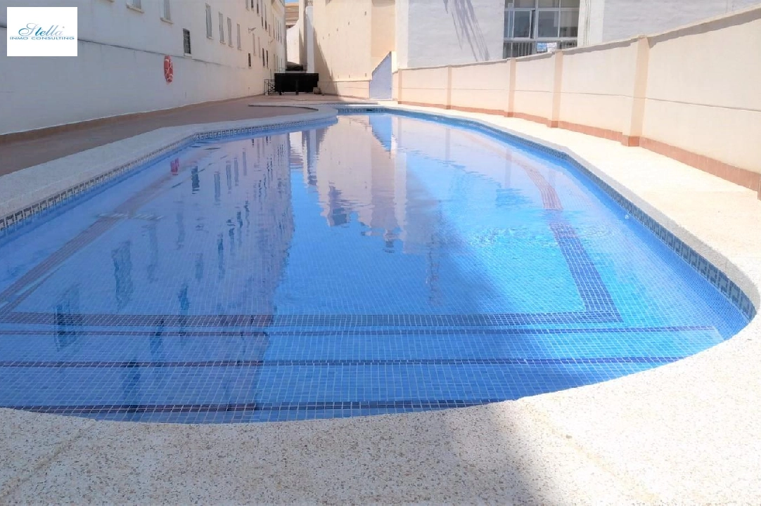 Apartment in Calpe(Calpe) te koop, woonoppervlakte 76 m², Airconditioning, 2 slapkamer, 1 badkamer, Zwembad, ref.: COB-3478-10535-15