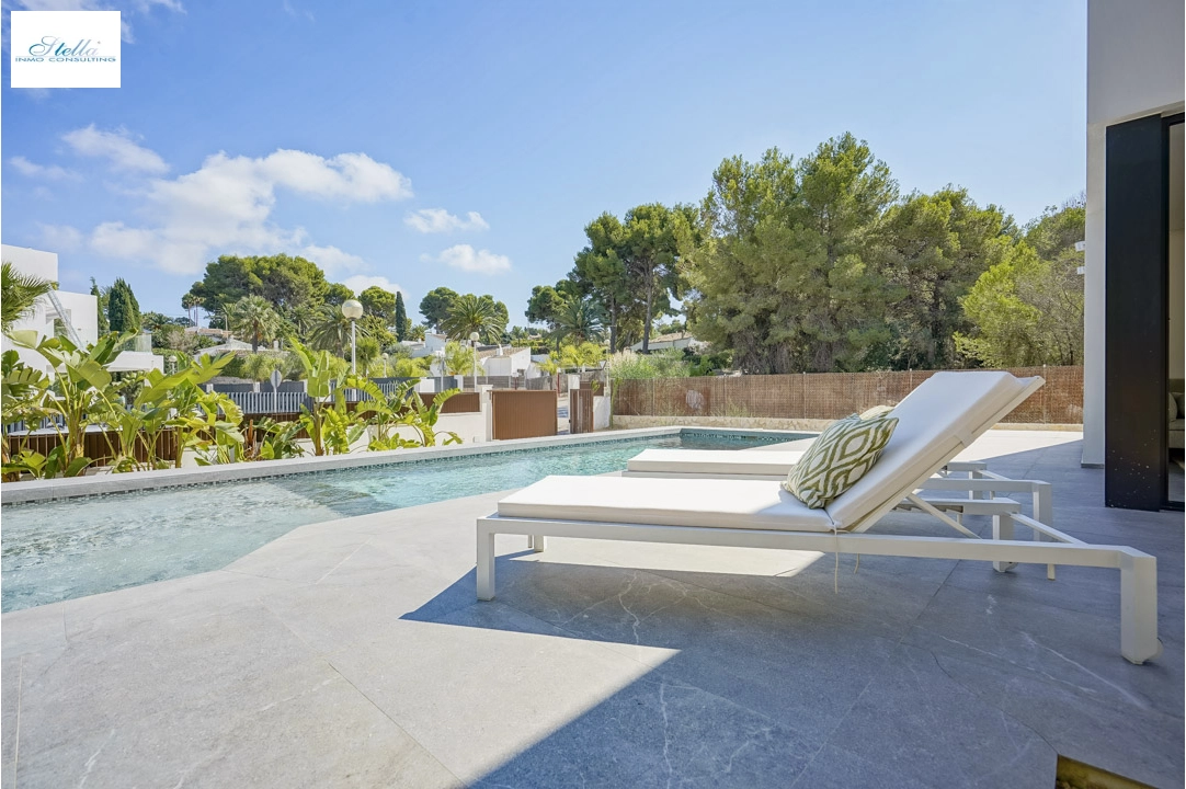 Villa in Javea te koop, woonoppervlakte 230 m², Bouwjaar 2023, + KLIMA, Airconditioning, grondstuk 1100 m², 3 slapkamer, 4 badkamer, Zwembad, ref.: BP-C3XY4303JAV-46